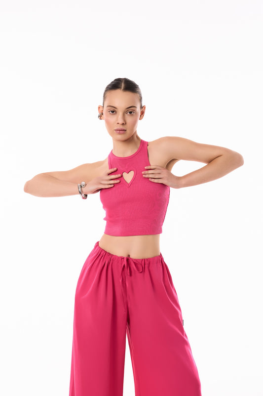 Top con diseño de corazón
